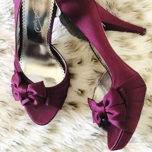 Satin peep-toe heels 8.5 - Picture 5 of 5